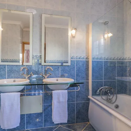 فيلة House Avenue بورتيماو